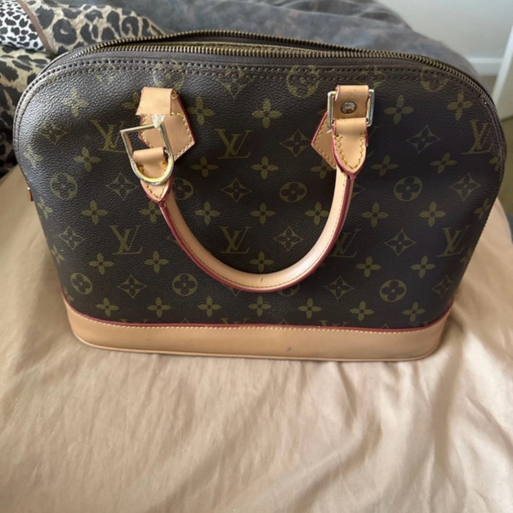 Louis Vuitton Brown Monogram Handbag